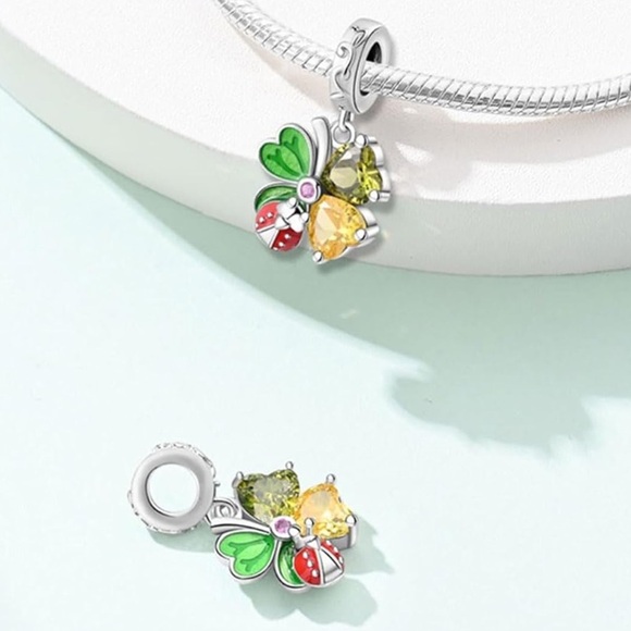 Lucky four leaf clover with lady bug sterling silver charm for Pandora bracelets - Picture 2 of 3